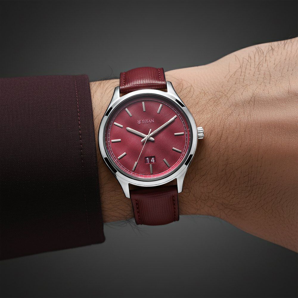 https://www.titan.co.in/dw/image/v2/BKDD_PRD/on/demandware.static/-/Sites-titan-master-catalog/default/dw4bb1b657/images/Titan/Catalog/10033SL02_8.jpg
