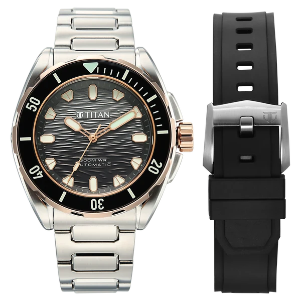 Titan Diver’s 10069KM02 Black Dial Men&