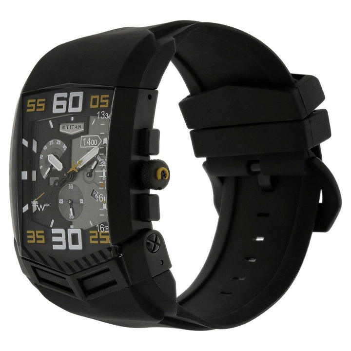 Titan Squadron Black Dial Chronograph Stainless Steel Strap Watch for Men-1612NP02