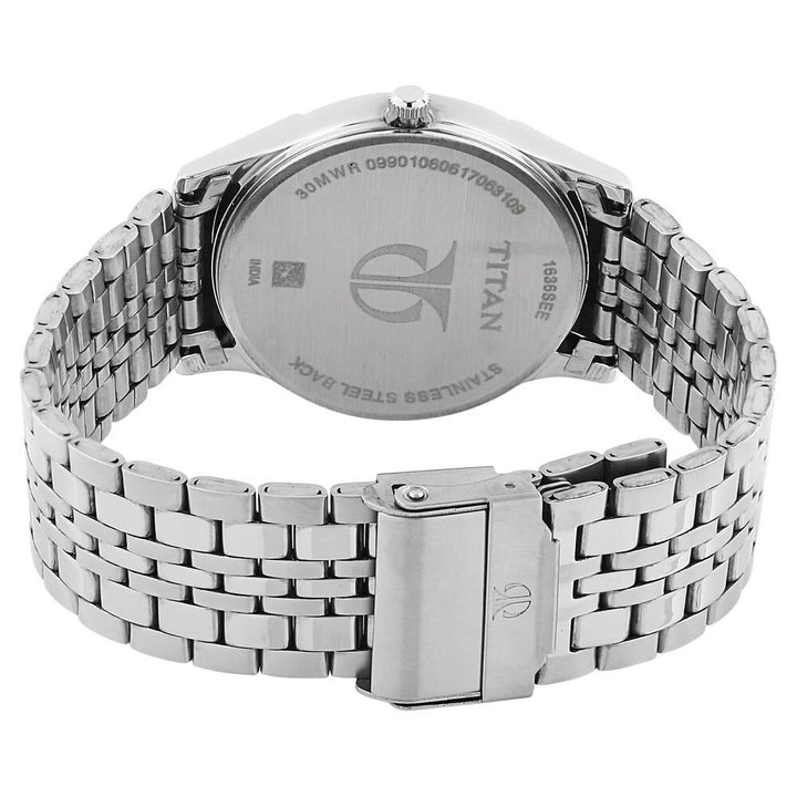 Titan Karishma Black Dial Analog with Day and Date Stainless Steel Strap watch for Men - The Watch Factory ®