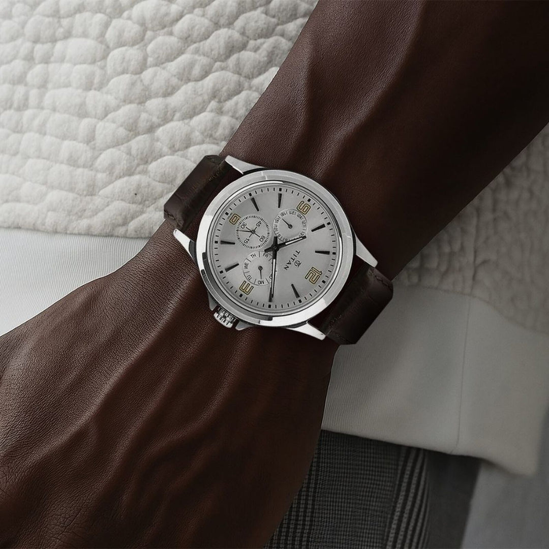 Titan 1698SL01 Silver Dial Men&