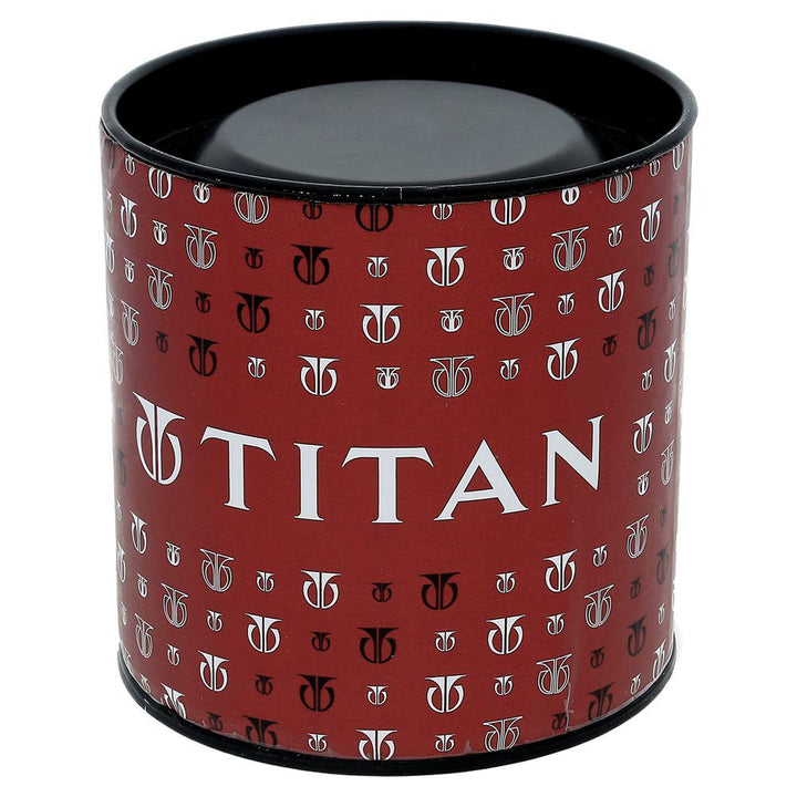 Titan Analog with Date Dial Stainless Steel Strap watch for Men NS1775BM01