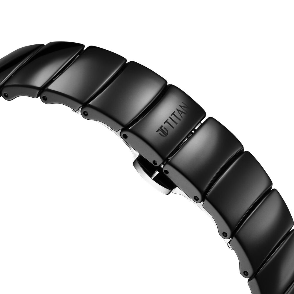 Titan Edge Squircle Quartz in Rich Black with Glossy Ceramic Unisex Watch - The Watch Factory ®