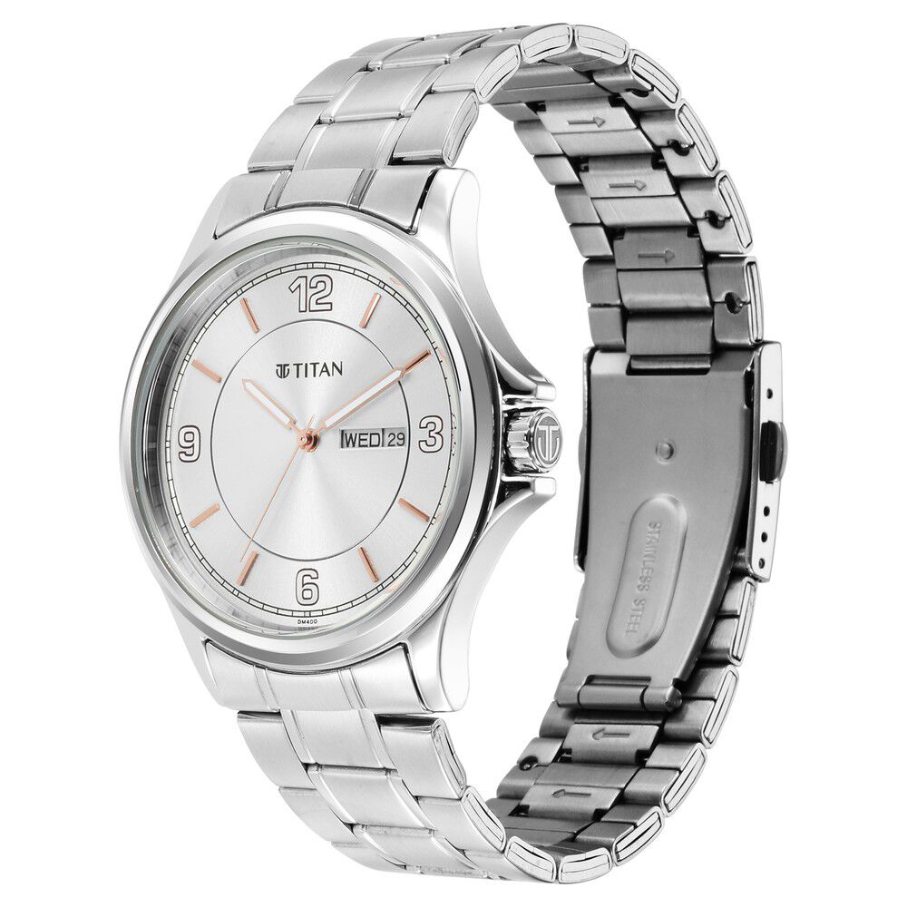 Titan Trendsetters Light Champ Dial Analog Stainless Steel Strap watch for Men-1870SM01