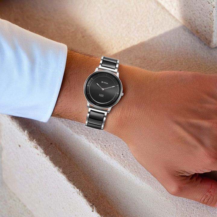 Titan Edge Fusion Quartz Analog Black Dial Two Toned Steel & Ceramic Strap Watch for Men - The Watch Factory ®