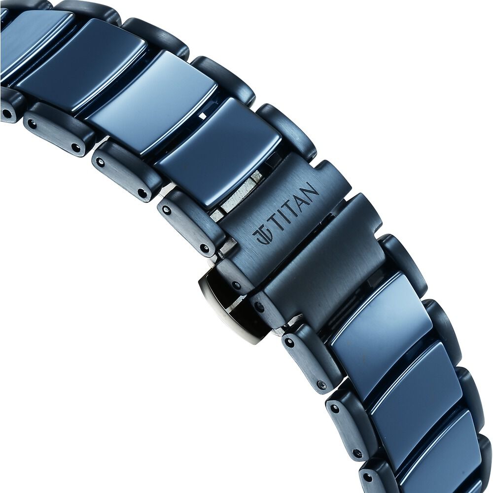 https://www.titan.co.in/dw/image/v2/BKDD_PRD/on/demandware.static/-/Sites-titan-master-catalog/default/dw5374547c/images/Titan/Catalog/1878KD04_5.jpg