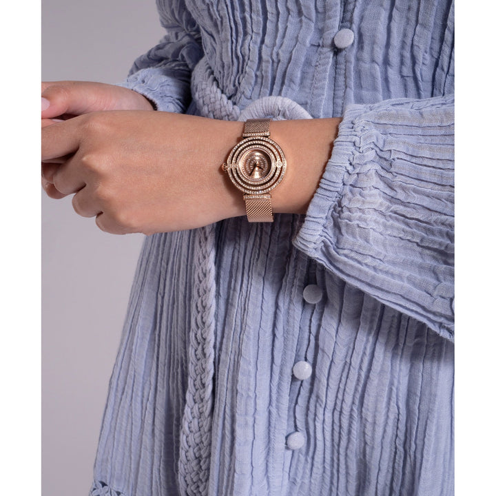 Women Analog Stainless Steel Watch GW0550L3