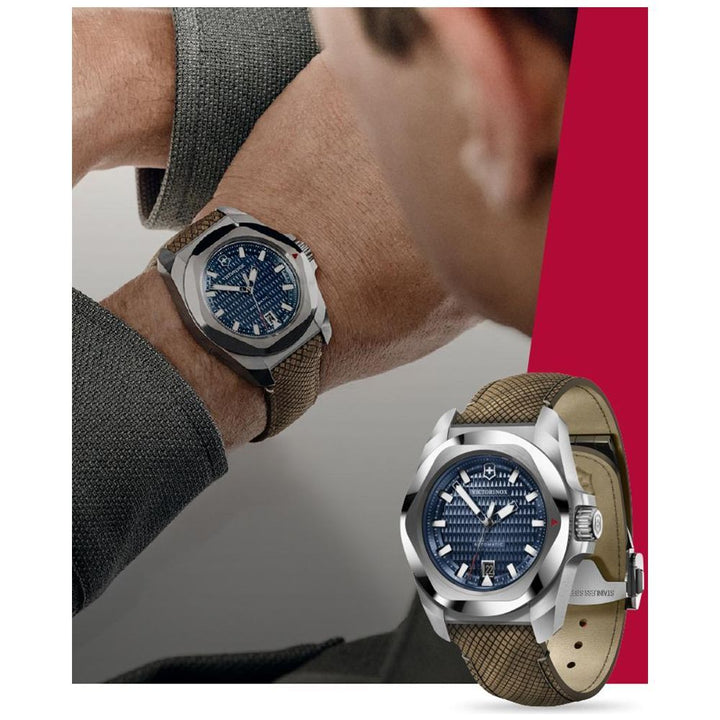 VICTORINOX Men I.NO.X. Automatic 242018.1