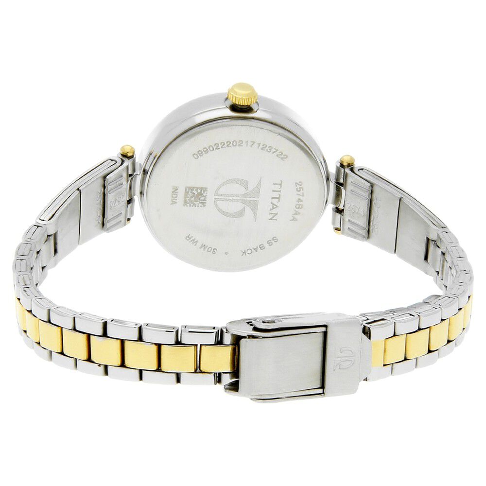Titan Karishma Silver Dial Women Watch With Stainless Steel Strap NS2574BM01