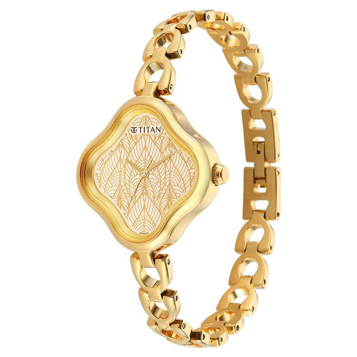 Titan Karishma Beige Dial Analog Metal Strap Watch for Women - The Watch Factory ®