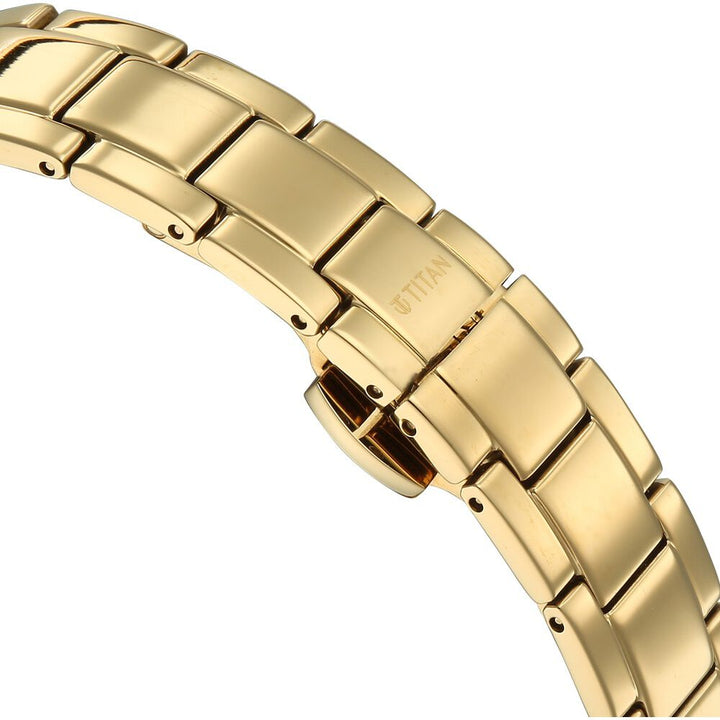 https://www.titan.co.in/dw/image/v2/BKDD_PRD/on/demandware.static/-/Sites-titan-master-catalog/default/dwa081eed2/images/Titan/Catalog/2734YM03_6.jpg