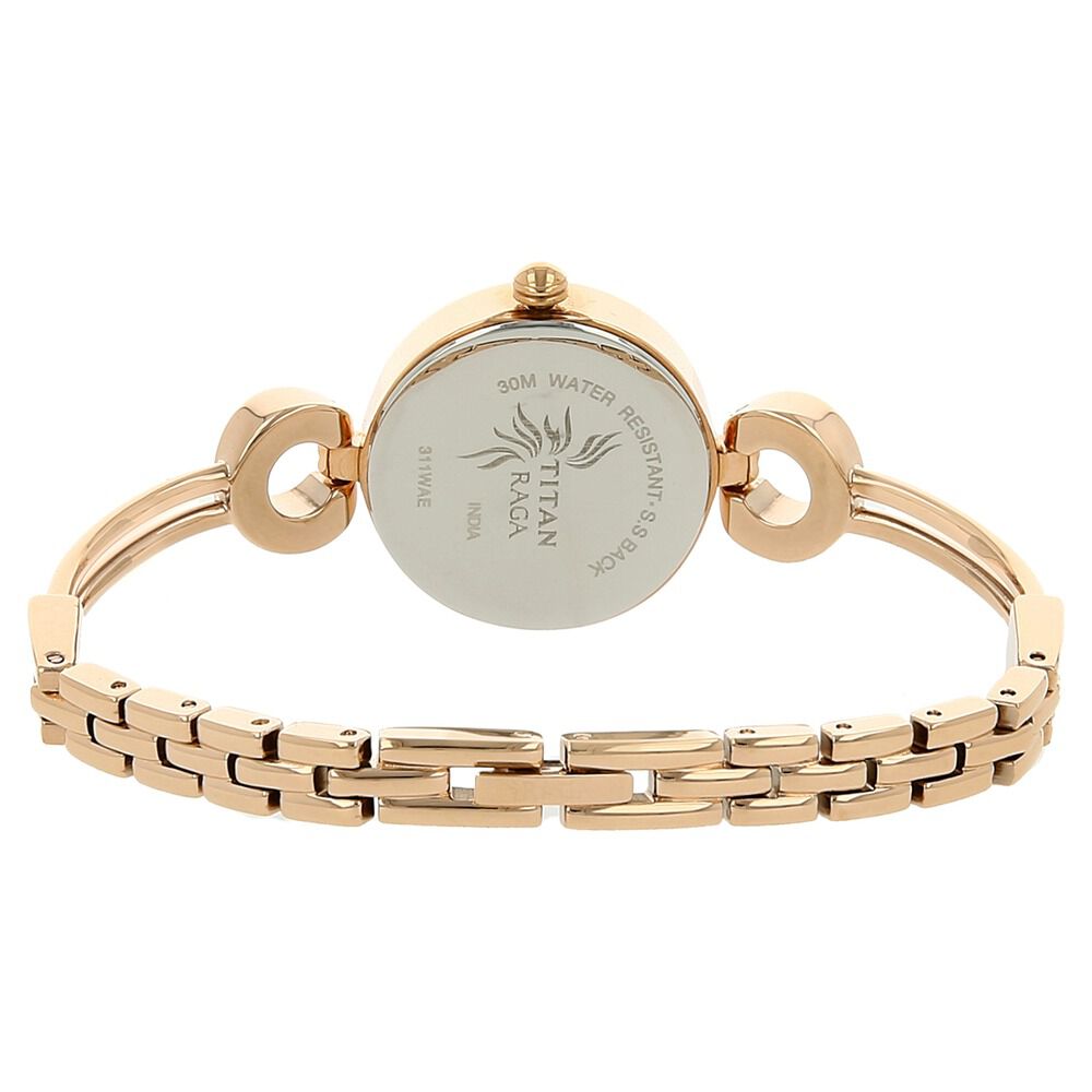 Titan Raga Weaves Silver Dial Women Watch With Metal Strap NS311WM01