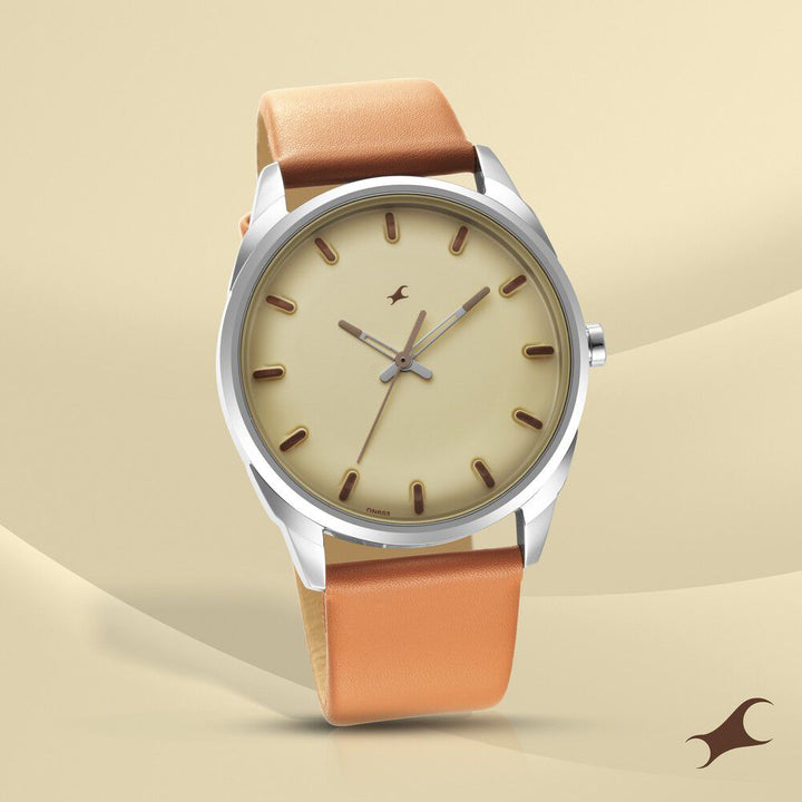 Fastrack After Dark Beige Dial Leather Strap Watch for Guys NS3273SL02