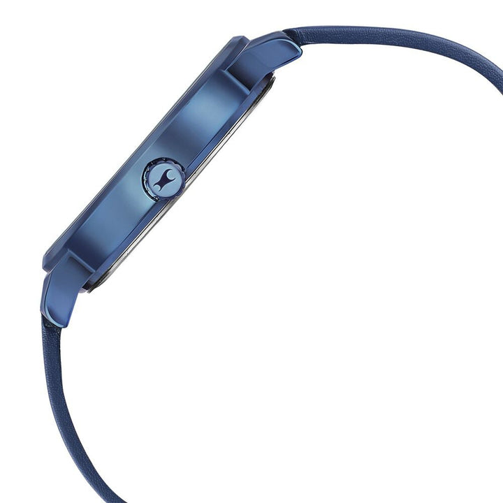 Fastrack Style Up Silver Dial Leather Strap Watch for Guys NS3278QL01