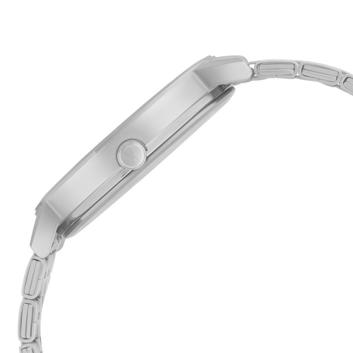 Fastrack Crush Quartz Analog White Dial Stainless Steel Strap Watch for Guys 3299SM01