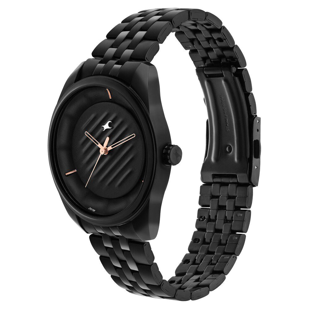 Fastrack Crush Quartz Analog Black Dial Stainless Steel Strap Watch for Guys 3300NM01