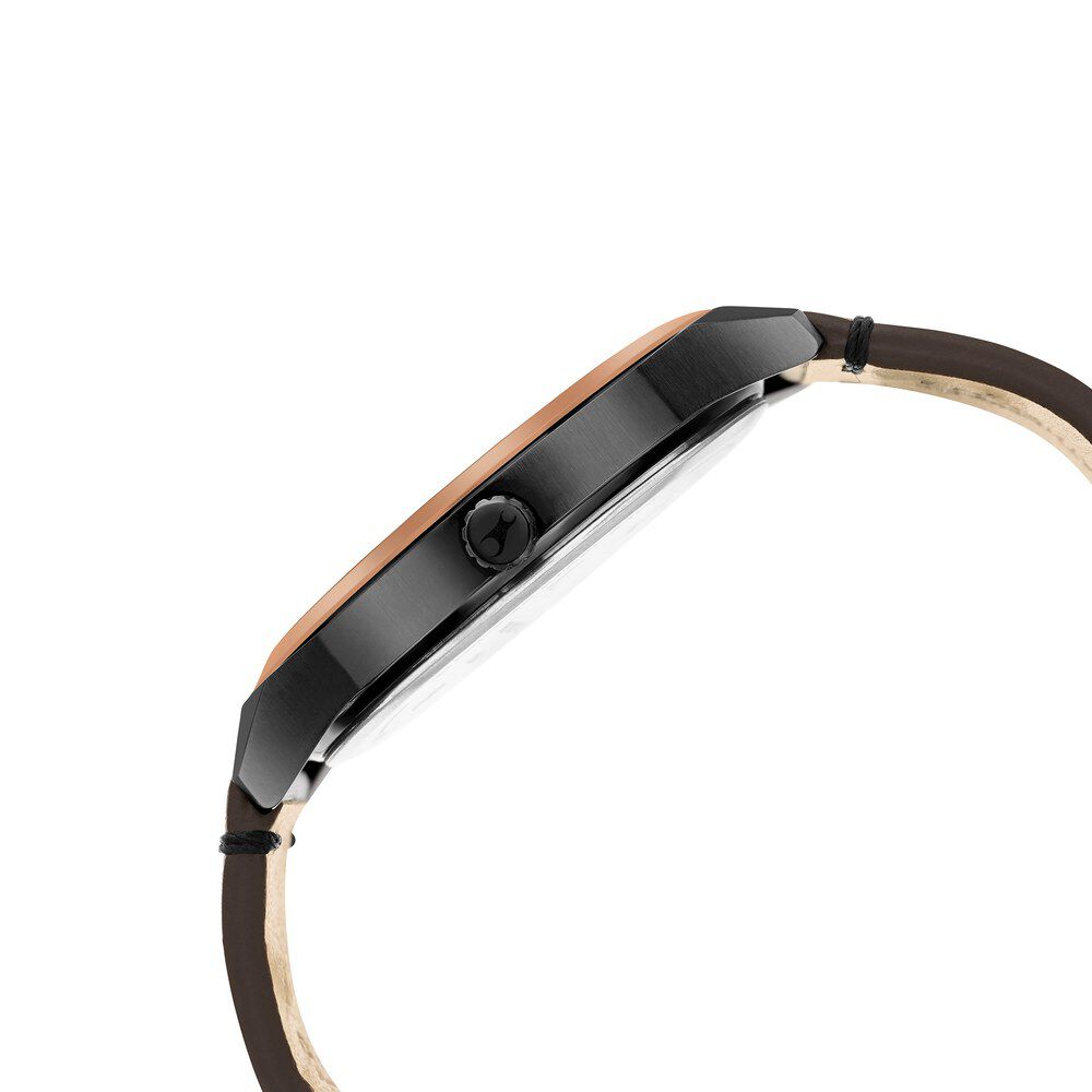 Fastrack Stunners Quartz Analog Black dial Leather Strap Watch for Guys 3308KL01