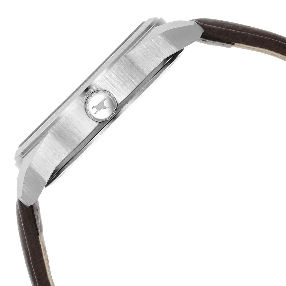 Fastrack Fleek Quartz Analog with Day and Date Blue Dial Leather Strap Watch For Guys 3313SL01