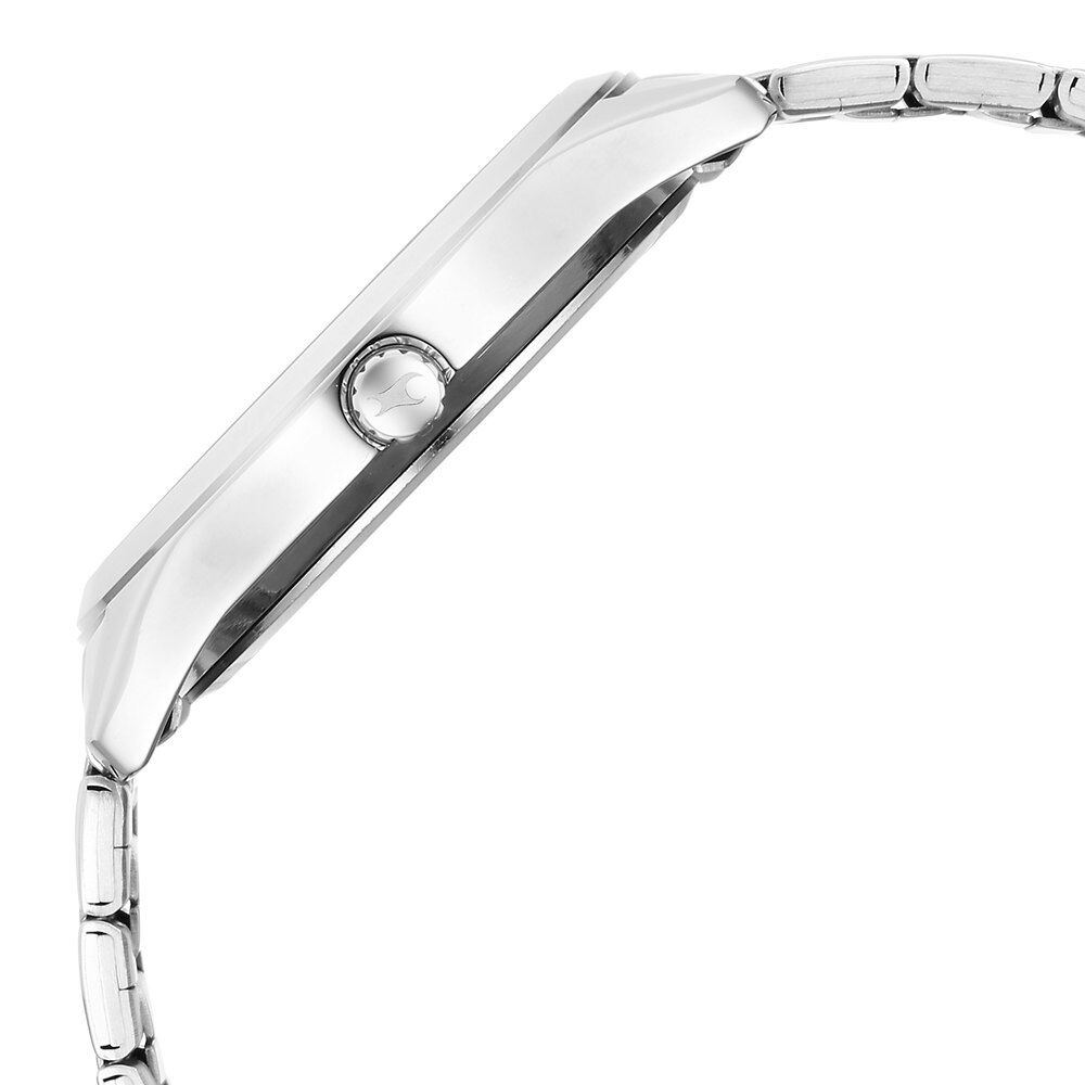 Fastrack Stunners Quartz Analog Silver Dial Silver Metal Strap Watch For Guys 3317SM01
