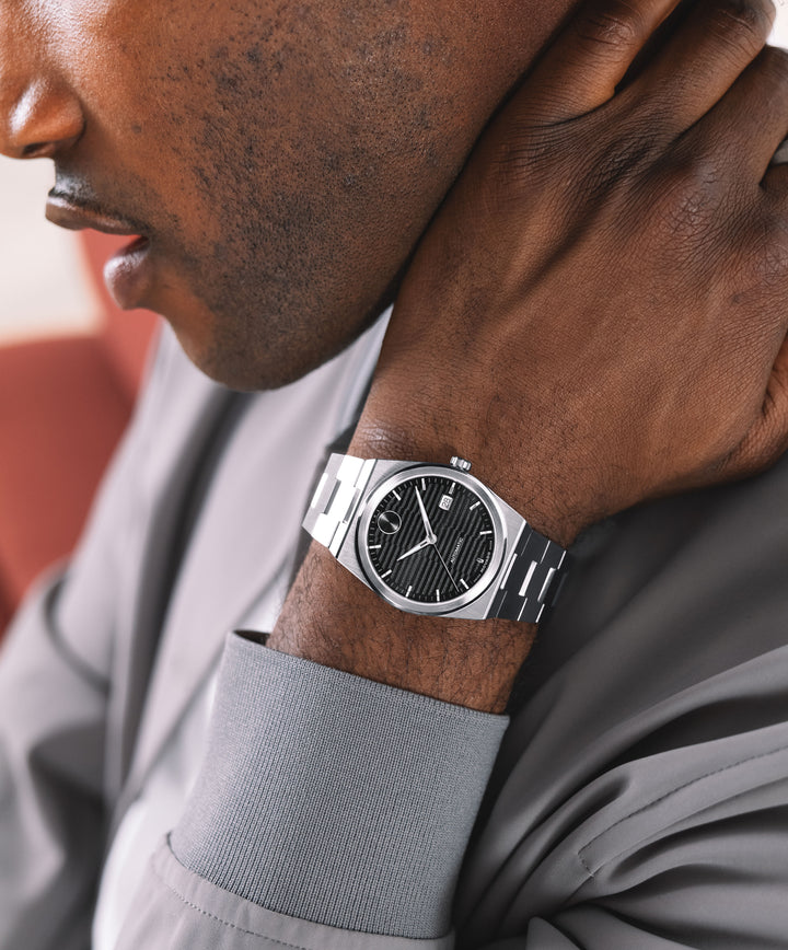 https://sfcc-prod.movado.com/dw/image/v2/BDKZ_PRD/on/demandware.static/-/Sites-mgi-master/default/dwc798aaaa/images/products/3600941_Wrist_M.jpg