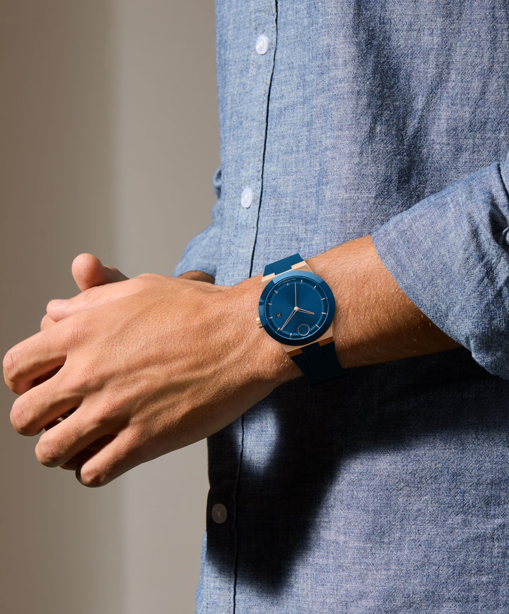 https://sfcc-prod.movado.com/dw/image/v2/BDKZ_PRD/on/demandware.static/-/Sites-mgi-master/default/dw4d2ee0fb/images/products/3601140_Wrist_M.jpg