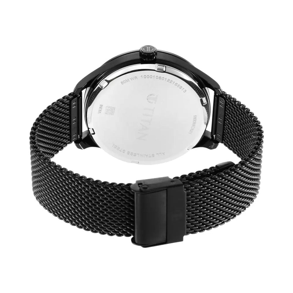 Titan 1833NM01 Classique Analog Watch For Men