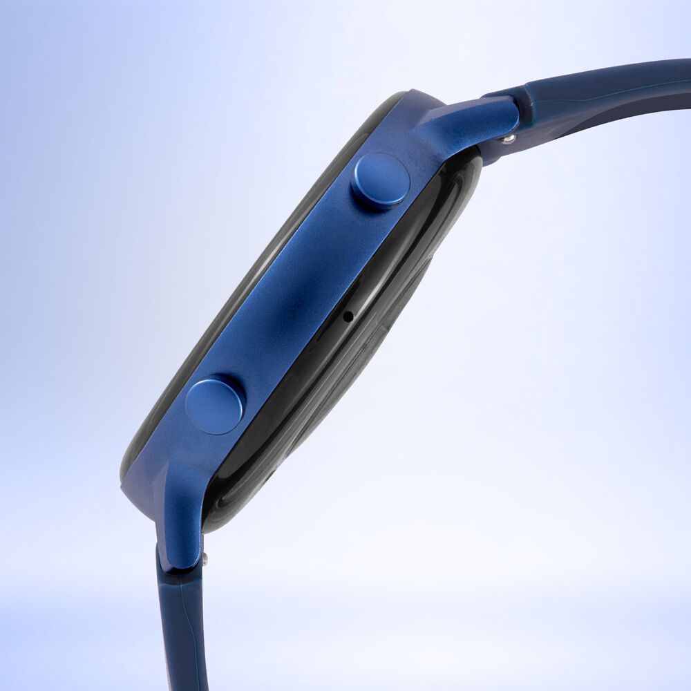 Reflex Play Plus- Smart Watch, Amoled Display, Period Tracker, & BT Calling 38077AP02