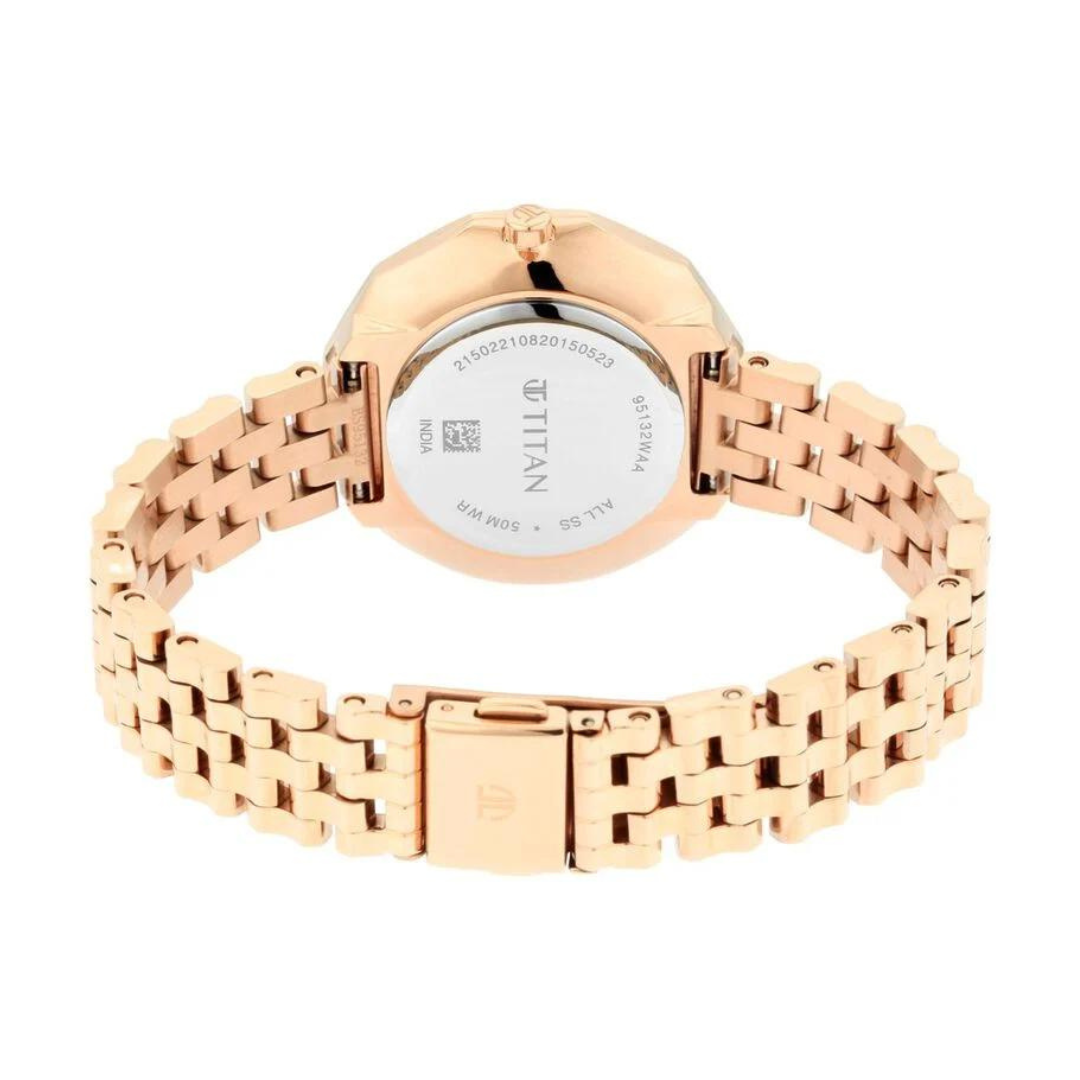 Titan Animalia from Titan 95132WM01 (DL356)