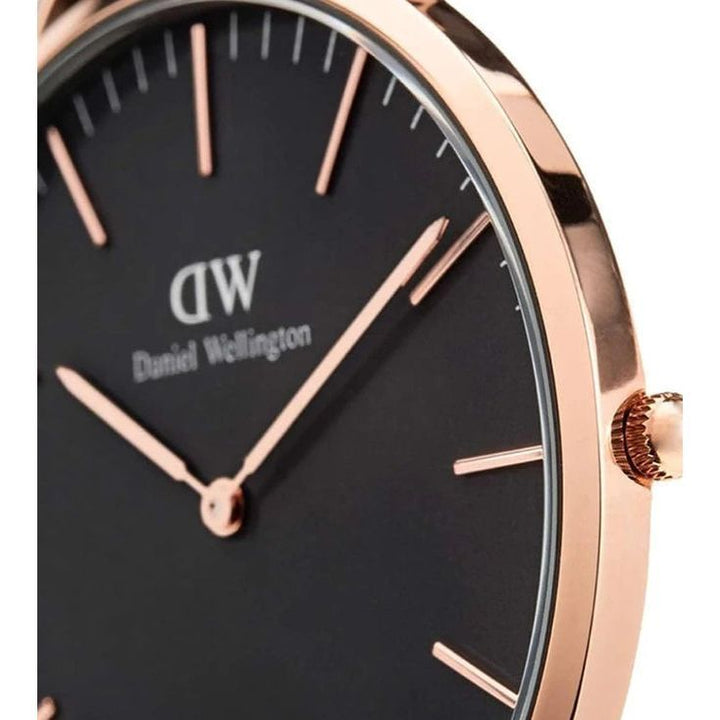 DANIEL WELLINGTON Classic Analog Watch for Men DW00100125