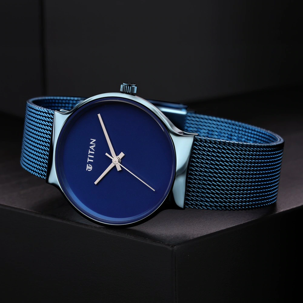 Titan 95162QM01 Purple Unending Beauty Analog Watch For Women