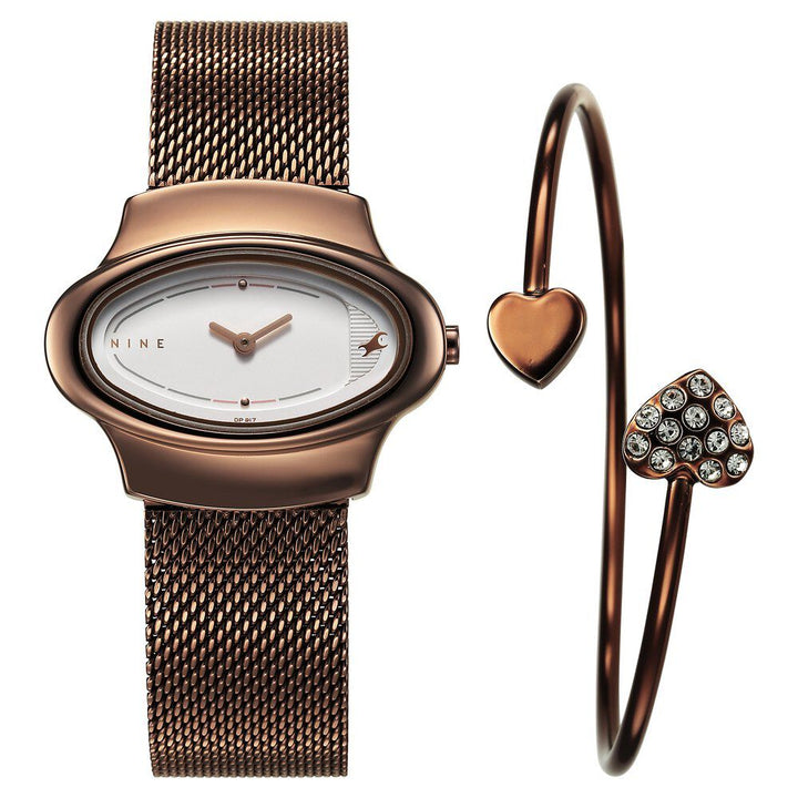 Fastrack Pulse Quartz Analog White Dial Stainless Steel Strap Watch for Girls 6004QM02F