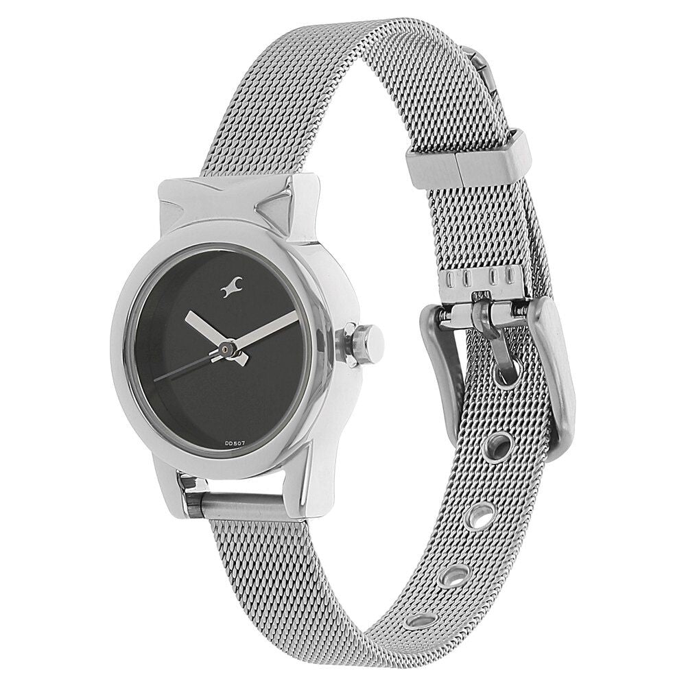 Fastrack Quartz Analog Black Dial Metal Strap Watch for Girls NP6088SM01