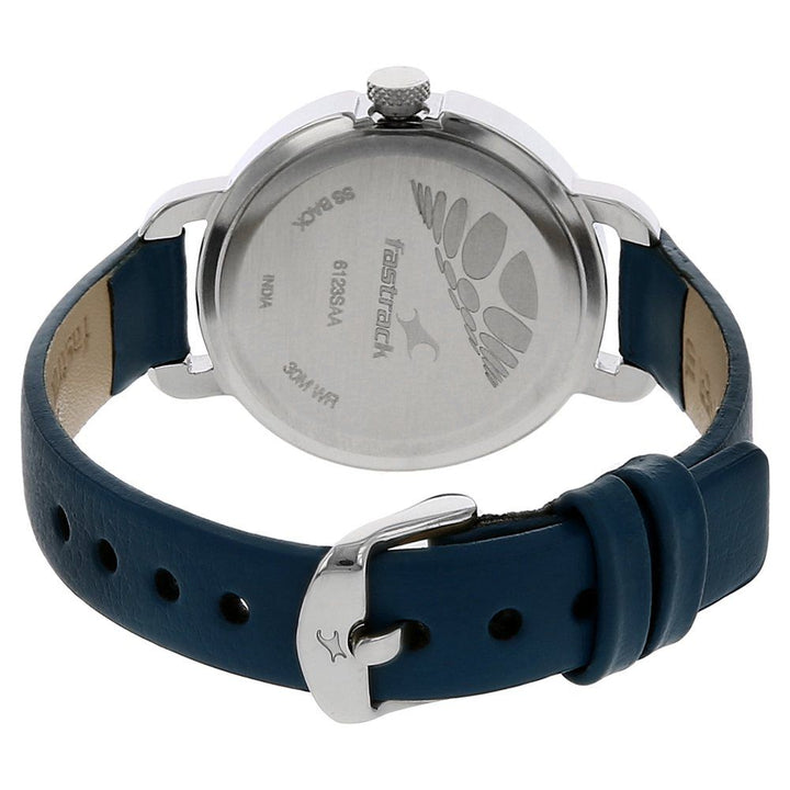 Fastrack Quartz Analog White Dial Leather Strap Watch for Girls NP6123SL01