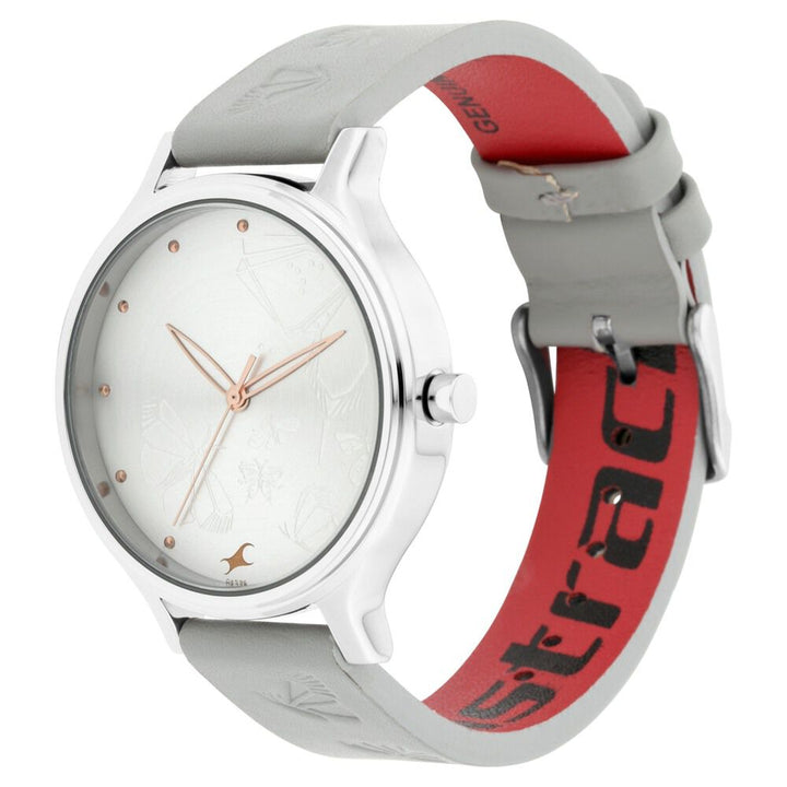 Fastrack I Love Me Quartz Analog Silver Dial Leather Strap Watch for Girls NS6189SL03