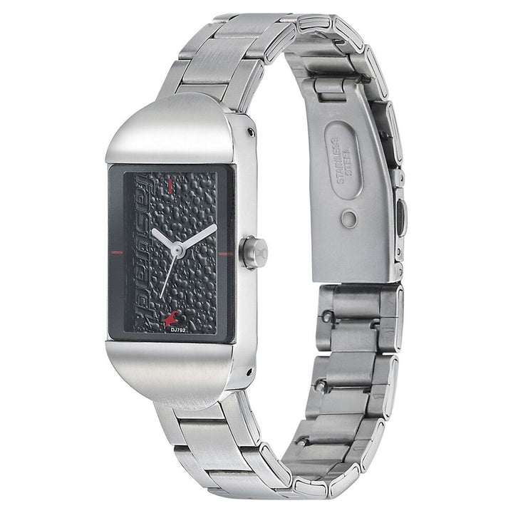 Fastrack Go Skate Quartz Analog Black Dial Stainless Steel Strap Watch for Girls NR6201SM01