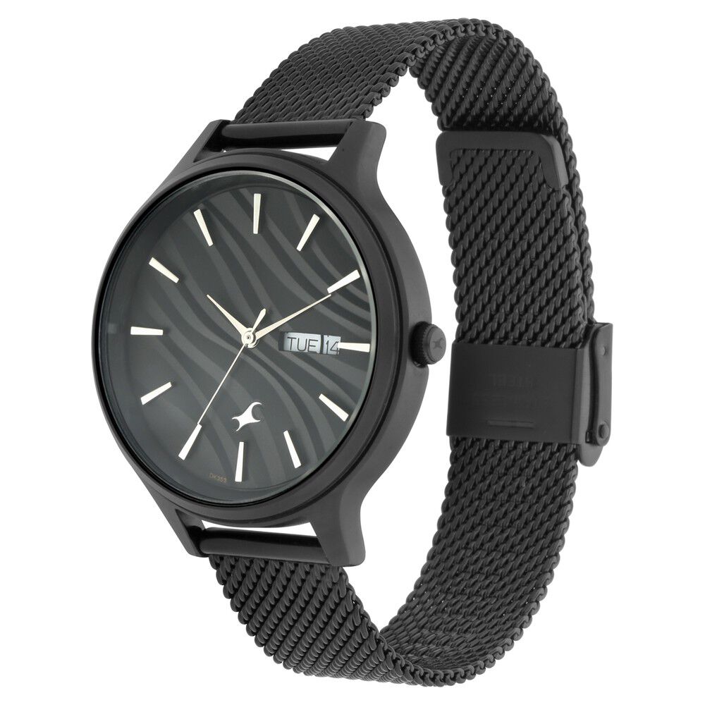 Fastrack Ruffles Quartz Analog with Day and Date Black Dial Stainless Steel Strap Watch for Girls NS6207NM01