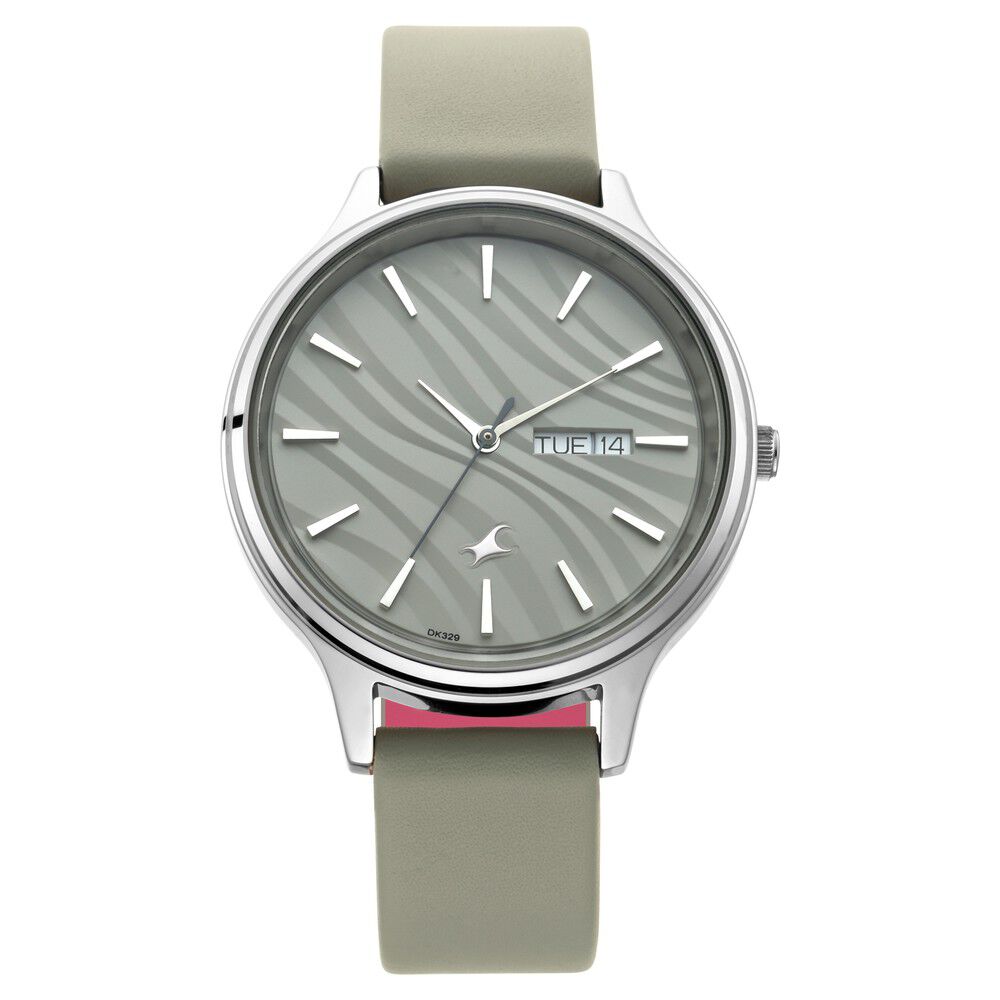 Fastrack Ruffles Quartz Analog with Day and Date Grey Dial Leather Strap Watch for Girls NS6207SL01