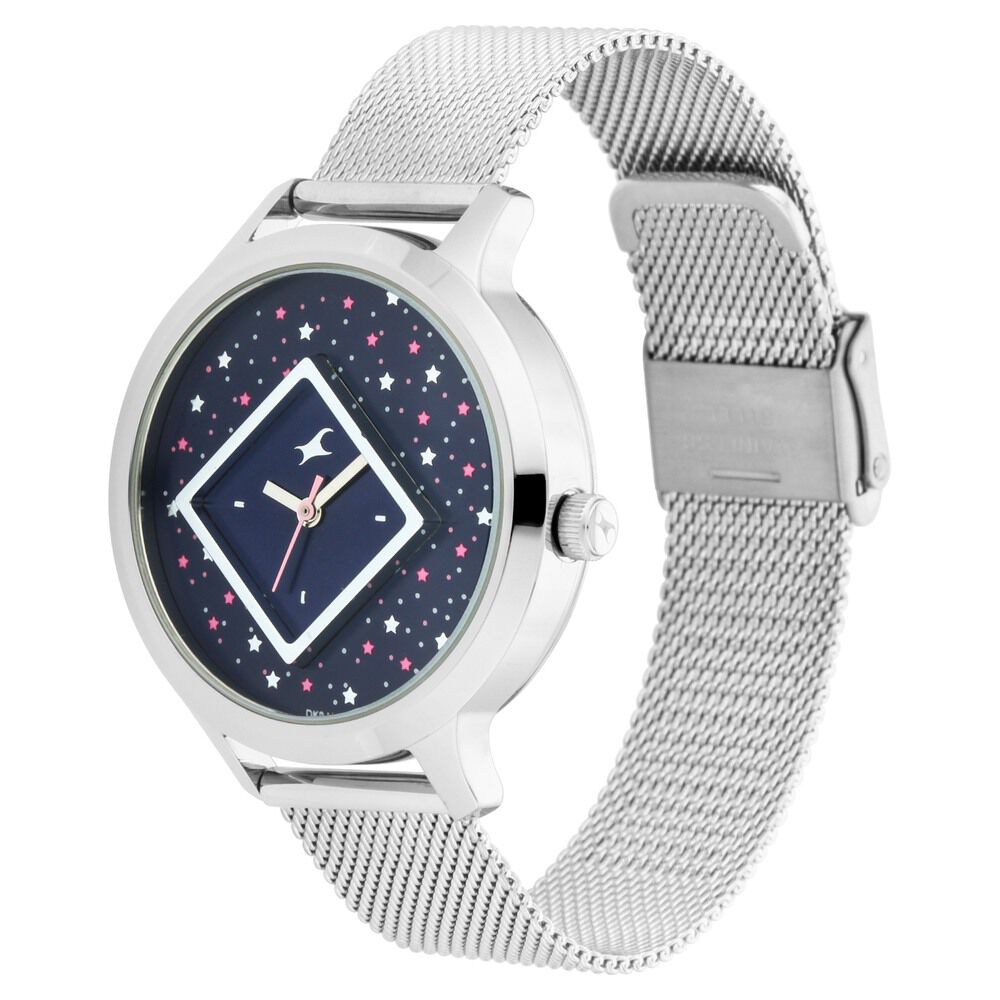 Fastrack Fit Outs Quartz Analog Blue Dial Metal Strap Watch for Girls NP6210SM02