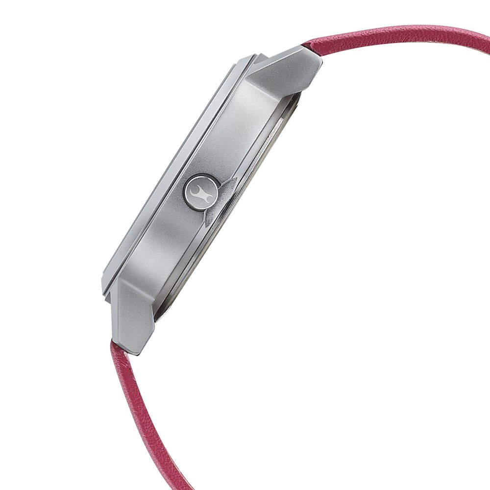 Fastrack Sunburn Quartz Analog Pink Dial Leather Strap Watch for Girls NP6213SL03