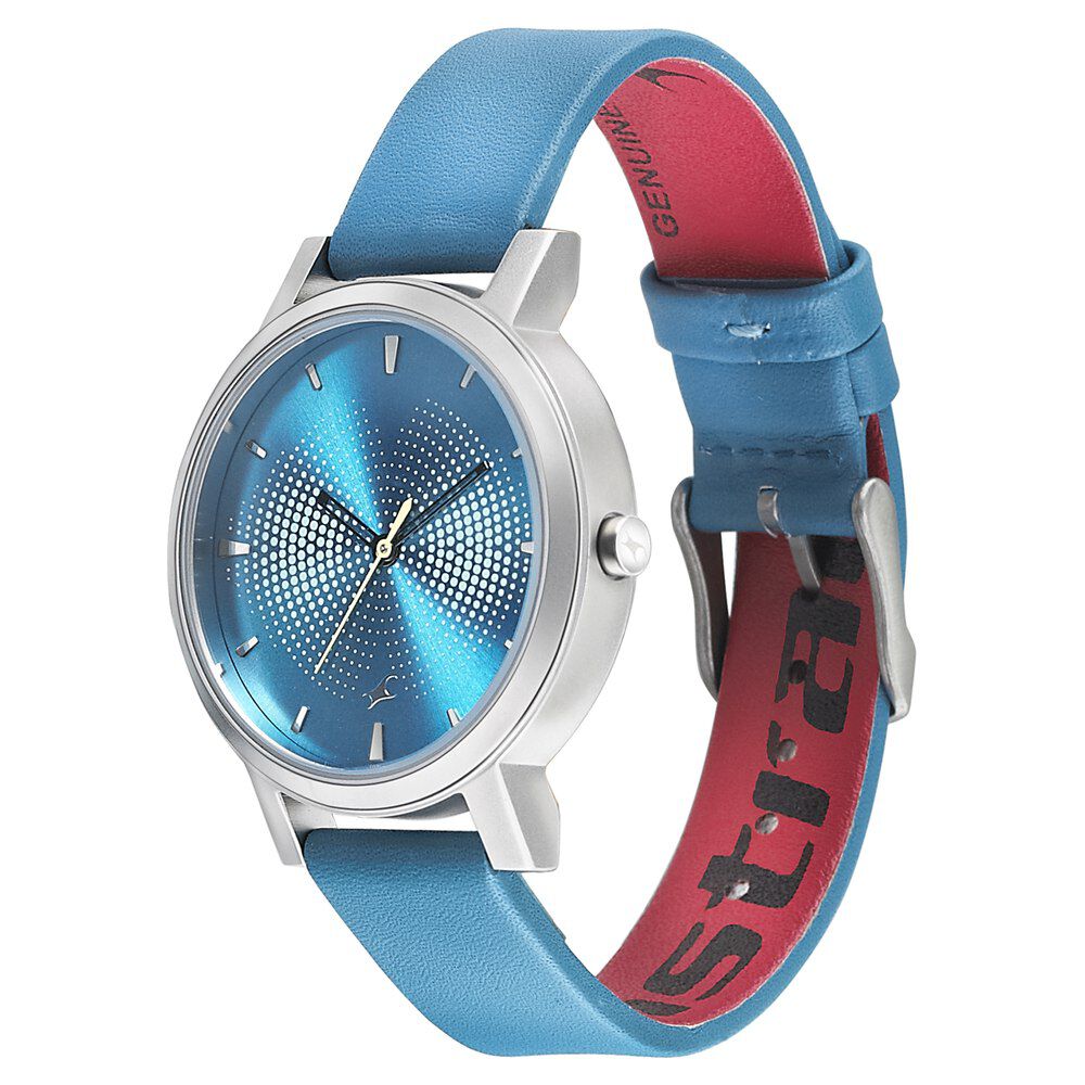 Fastrack Sunburn Quartz Analog Blue Dial Leather Strap Watch for Girls NP6213SL04