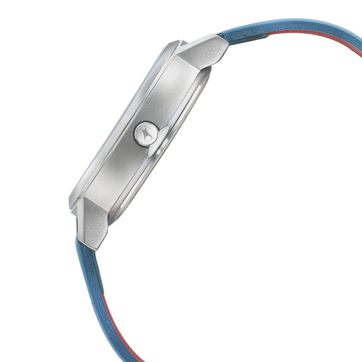 Fastrack Sunburn Quartz Analog Blue Dial Leather Strap Watch for Girls NP6213SL04