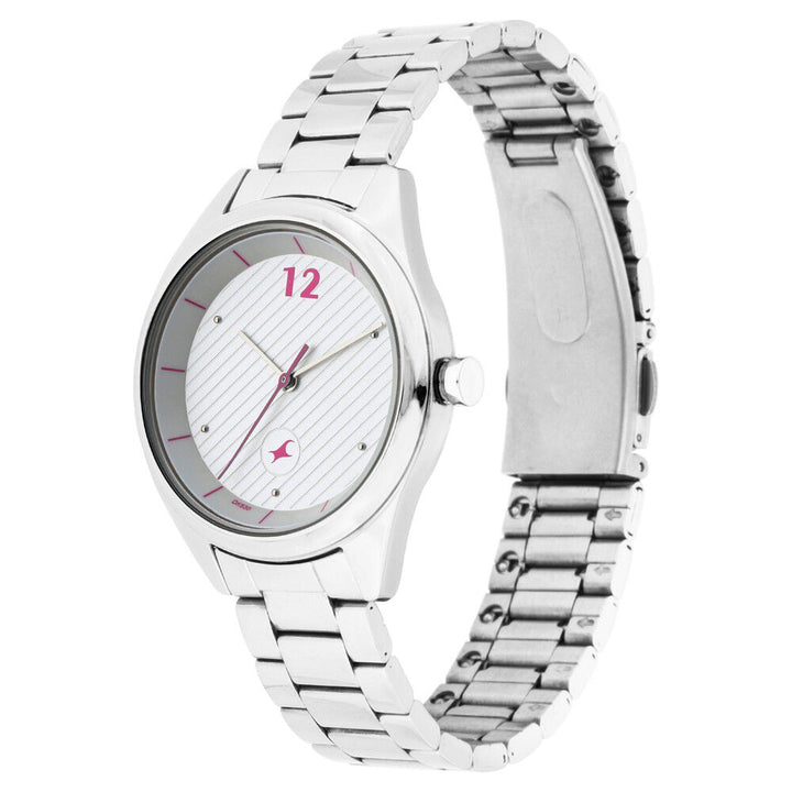 Fastrack Quartz Analog Silver Dial Stainless Steel Strap Watch for Girls NP6215SM01