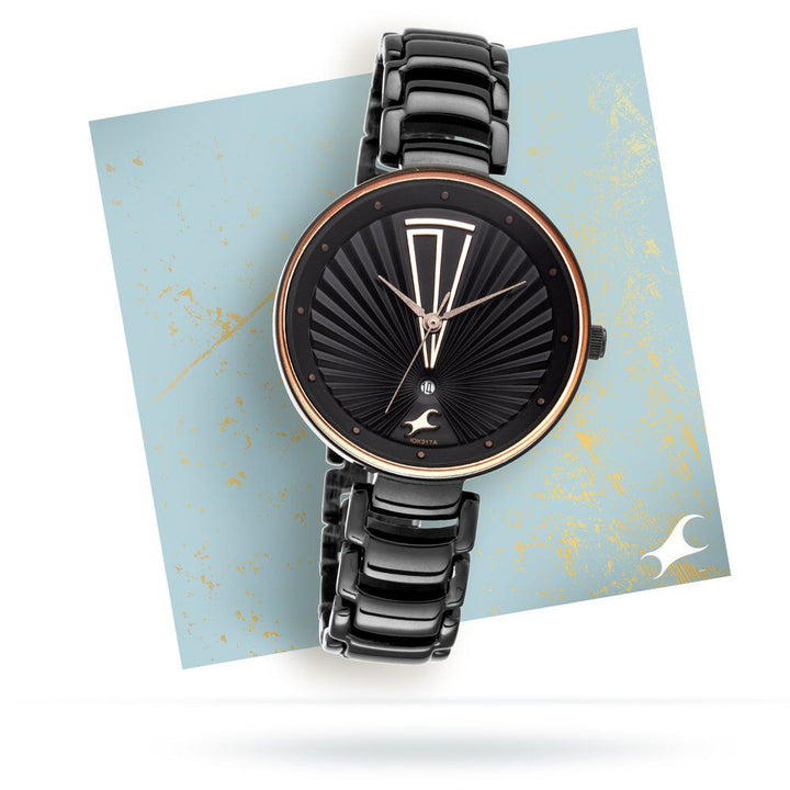 Fastrack Ruffles Quartz Analog with Date Black Dial Stainless Steel Strap Watch for Girls NS6216NM01