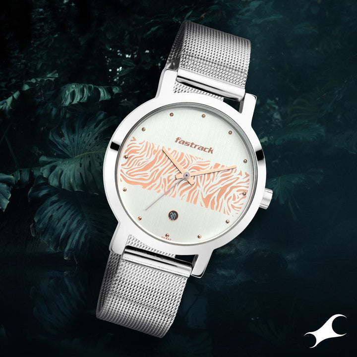 Fastrack Animal Print Quartz Analog with Date Bicolour Dial Stainless Steel Strap Watch for Girls NS6222SM03