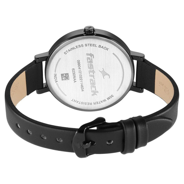 Fastrack Style Up Black Dial Leather Strap Watch for Girls NS6230NL02