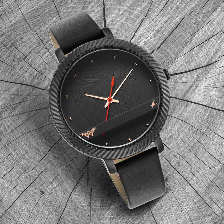 Fastrack Wonder Woman Quartz Analog Black Dial Leather Strap Watch for Girls 6243NL01