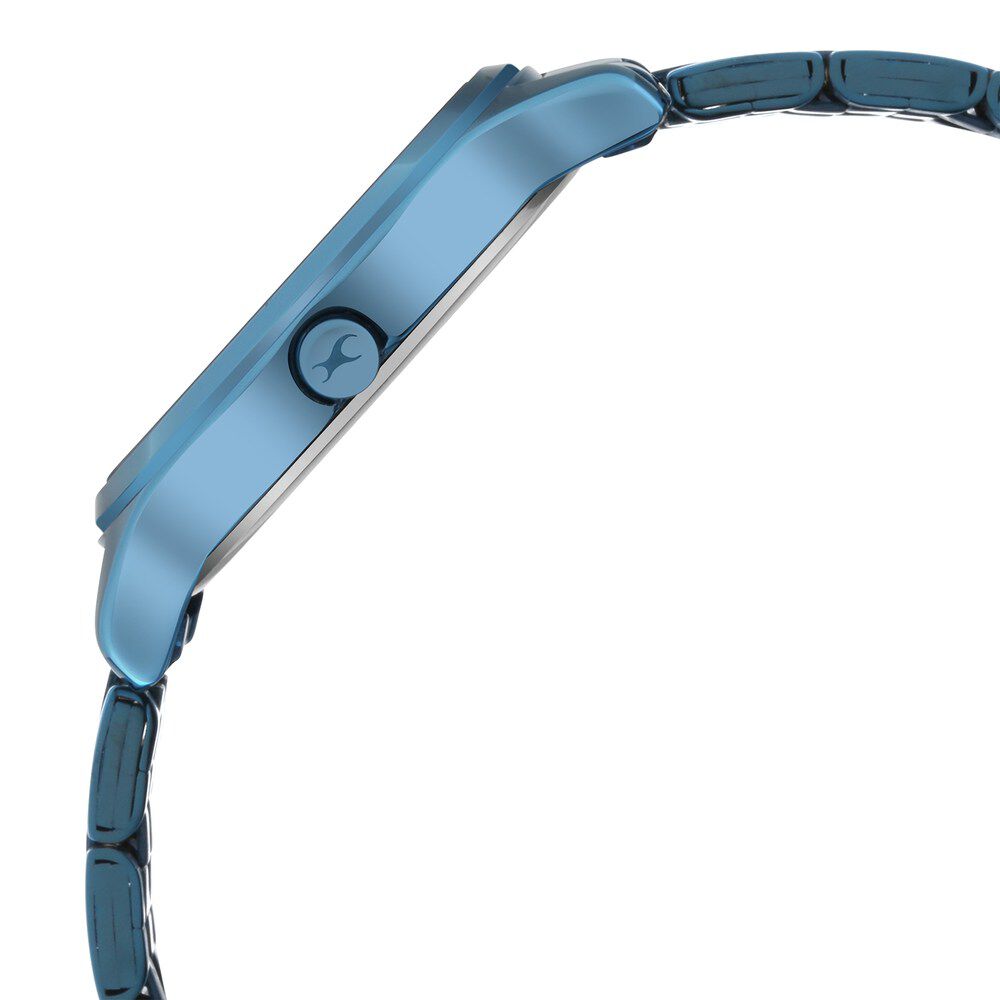 Fastrack Stunners Quartz Analog Blue Dial Metal Strap Watch for Girls NS6248QM01