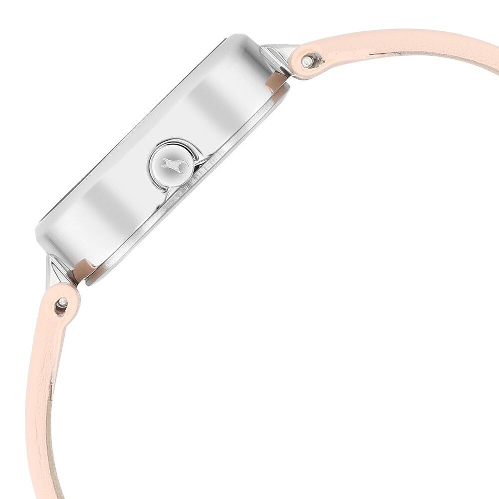 Fastrack Uptown Retreat Quartz Analog Pink Dial Leather Strap Watch for Girls 6258SL02