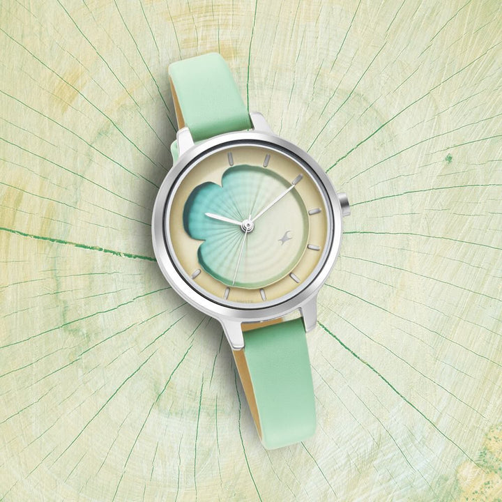 Fastrack Uptown Retreat Quartz Analog Multicoloured Dial Leather Strap Watch for Girls NR6264SL01