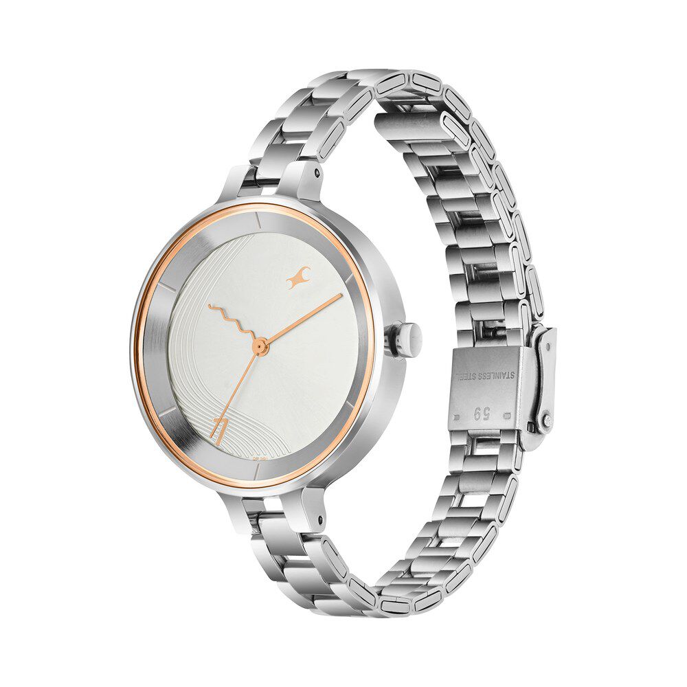 Fastrack Stunners Quartz Analog Silver dial Stainless Steel Strap Watch for Girls 6265SM02